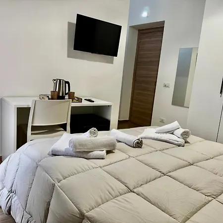 Regina 4* Палермо