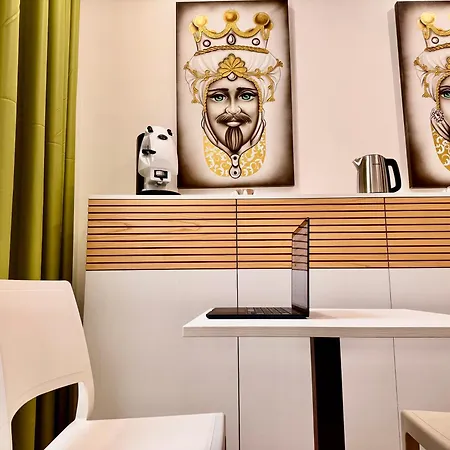 Regina 4* Палермо